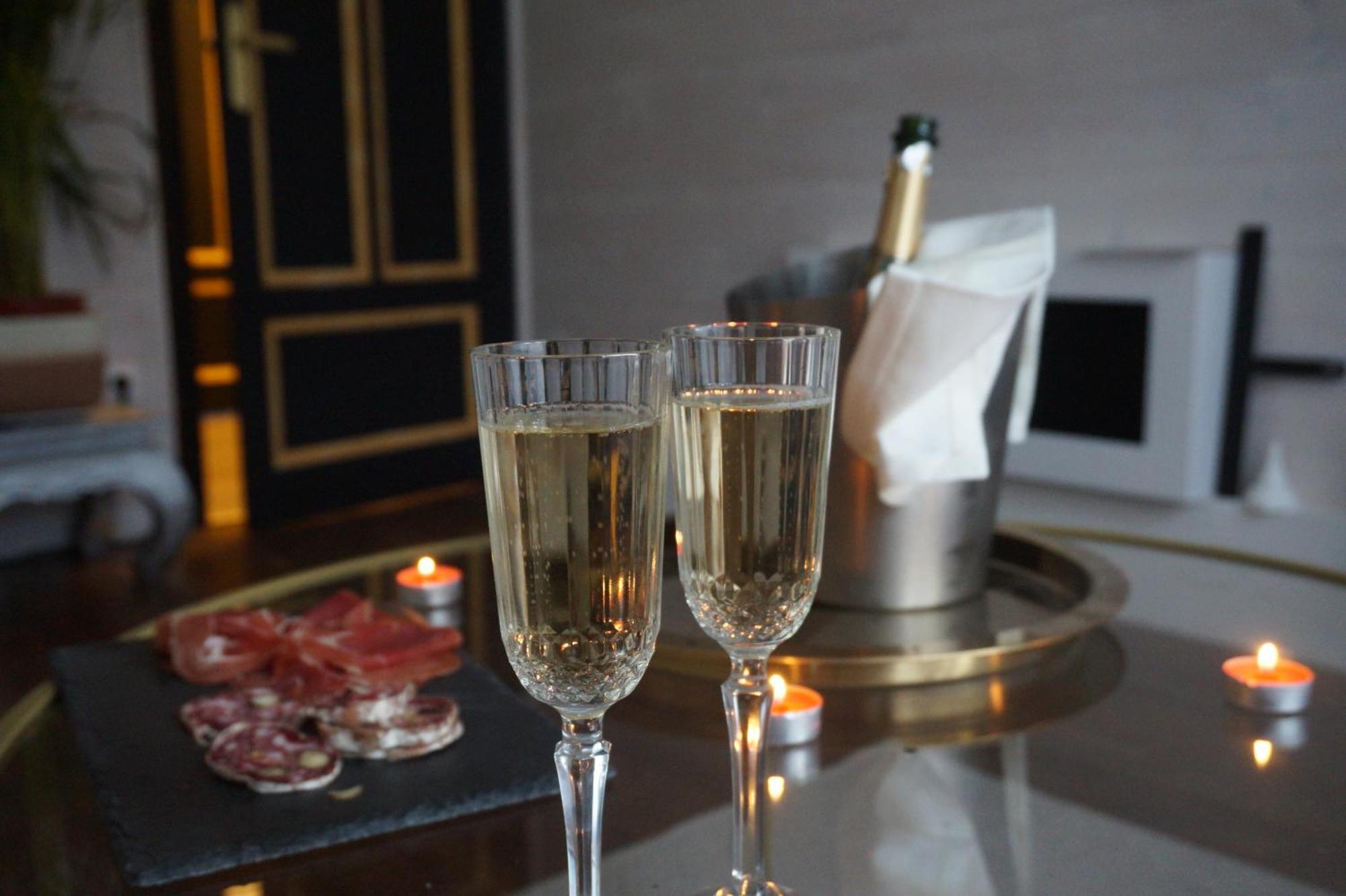 L'Experience Appartement & Spa Prive シャンベリ エクステリア 写真